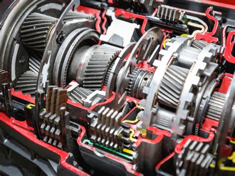 How Many Gears Does a Semi Truck Have: Unraveling the Mysteries of Transmission Systems