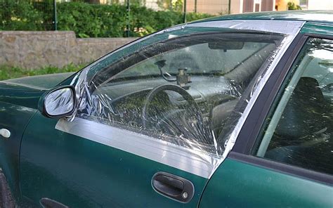 How to Cover a Broken Car Window: Exploring Creative Solutions and Unconventional Ideas